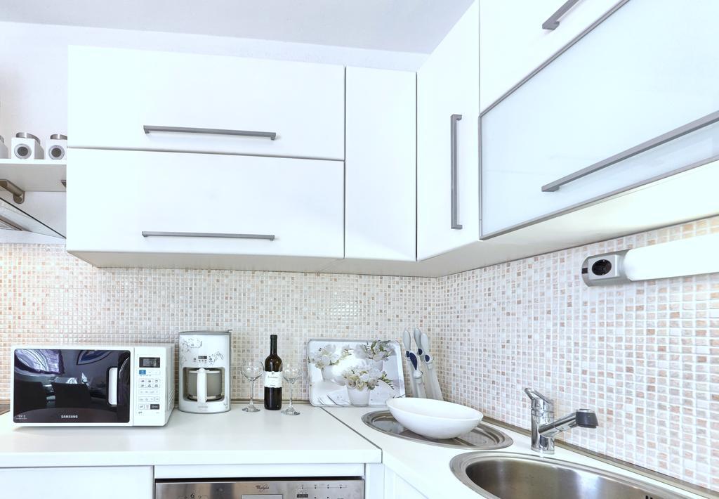 Iris Beach Apartments Kaštela 外观 照片