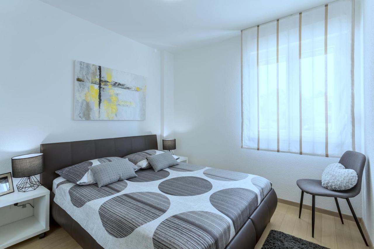 Iris Beach Apartments Kaštela 外观 照片